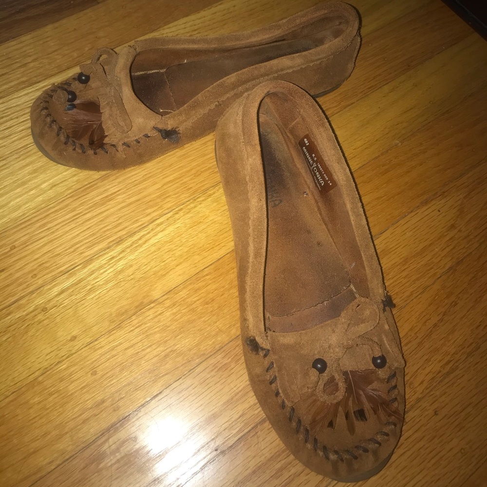 Minnetonka moccasins size 8.5